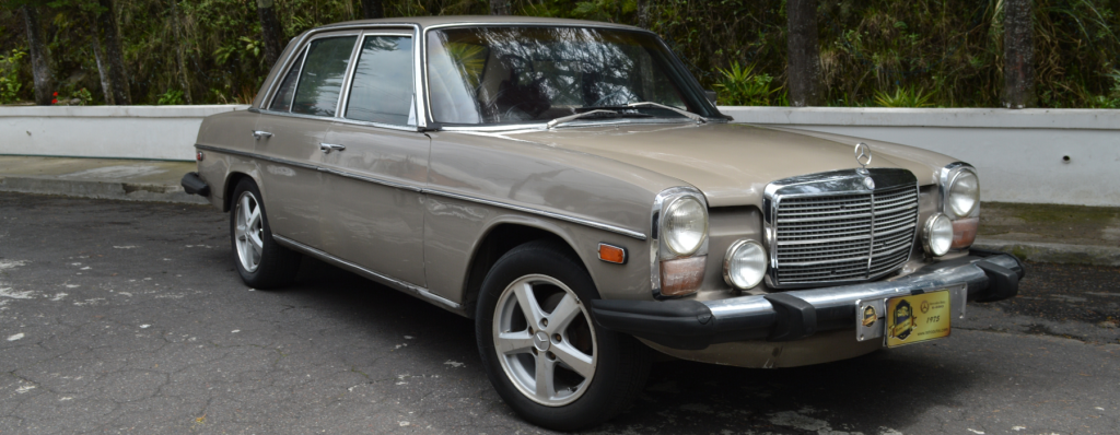 Mercedez Benz 350 año 1974 beige, ocre, avellana, café con leche, de alquiler, de renta, para eventos, para bodas, matrimonios Mercedes Benz 350 Año: 1974